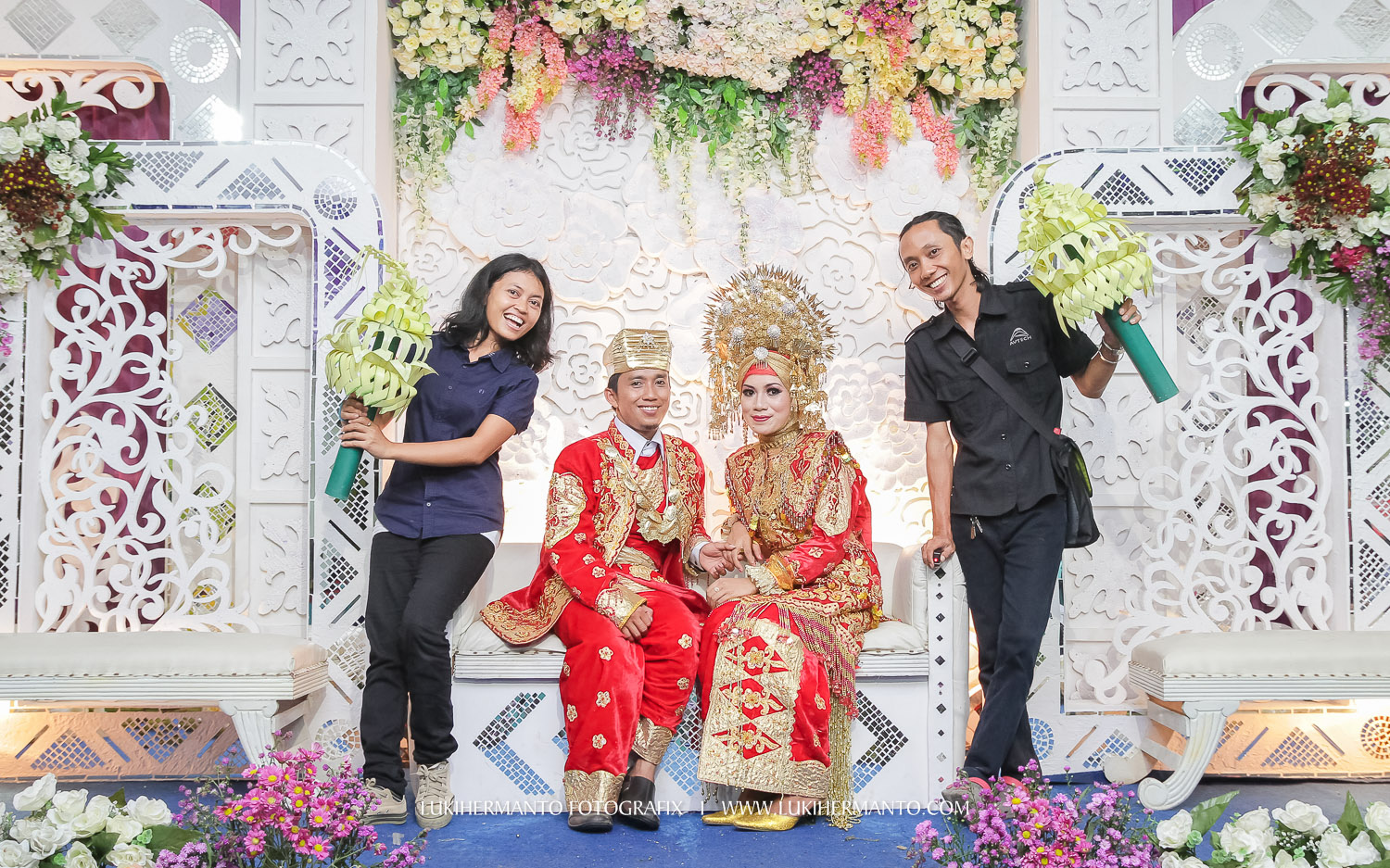 fotografer jasa foto pernikahan adat padang surabaya sidoarjo